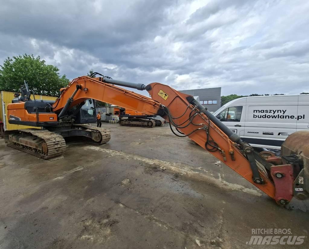 Doosan DX225LC-5 Pásové rýpadlá