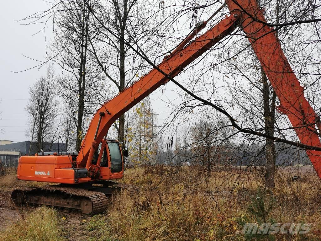 Doosan DX 225 SLR Pásové rýpadlá