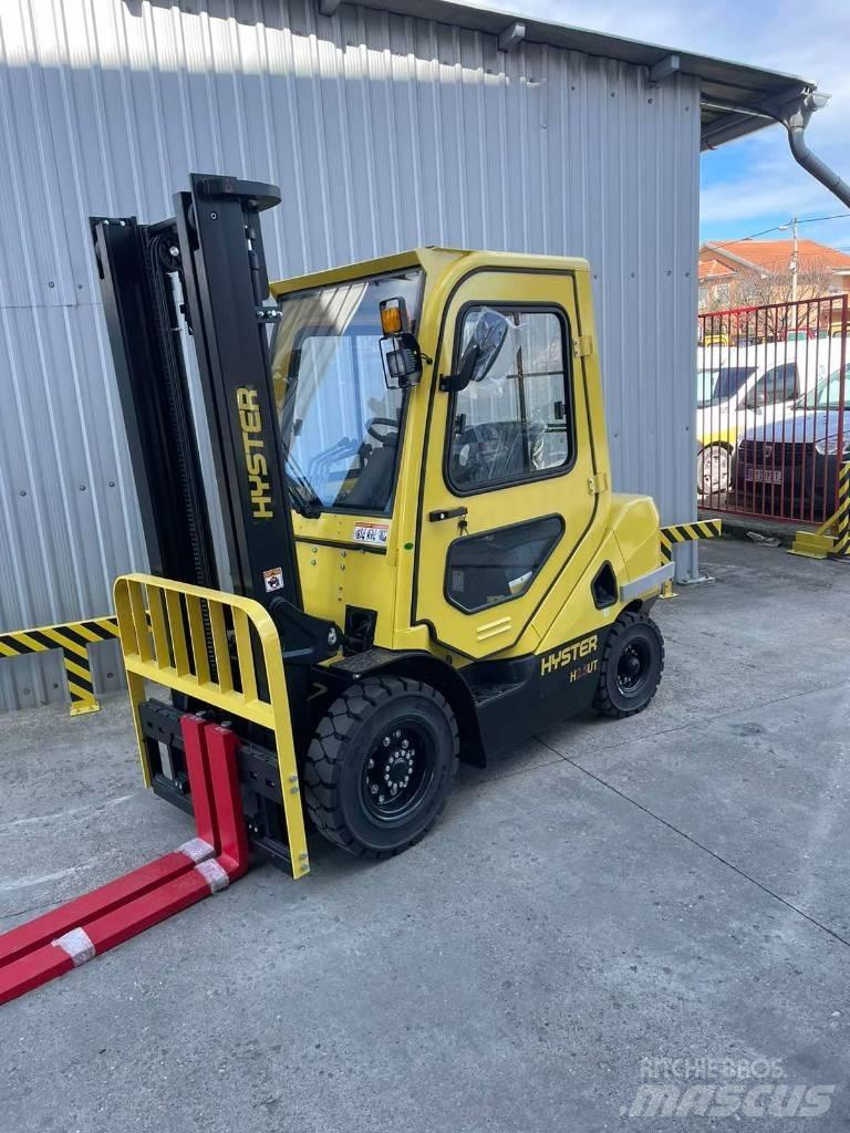 Hyster H2.5UT Dieselové vozíky