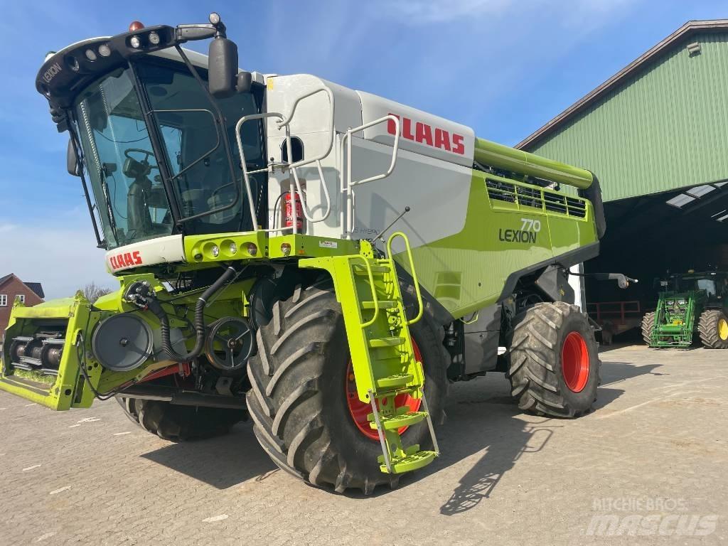CLAAS Lexion 770 Kombinované zberacie stroje