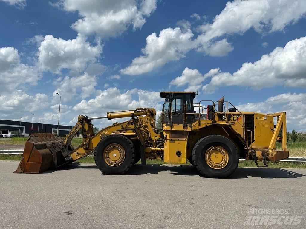 CAT 988H Kolesové nakladače