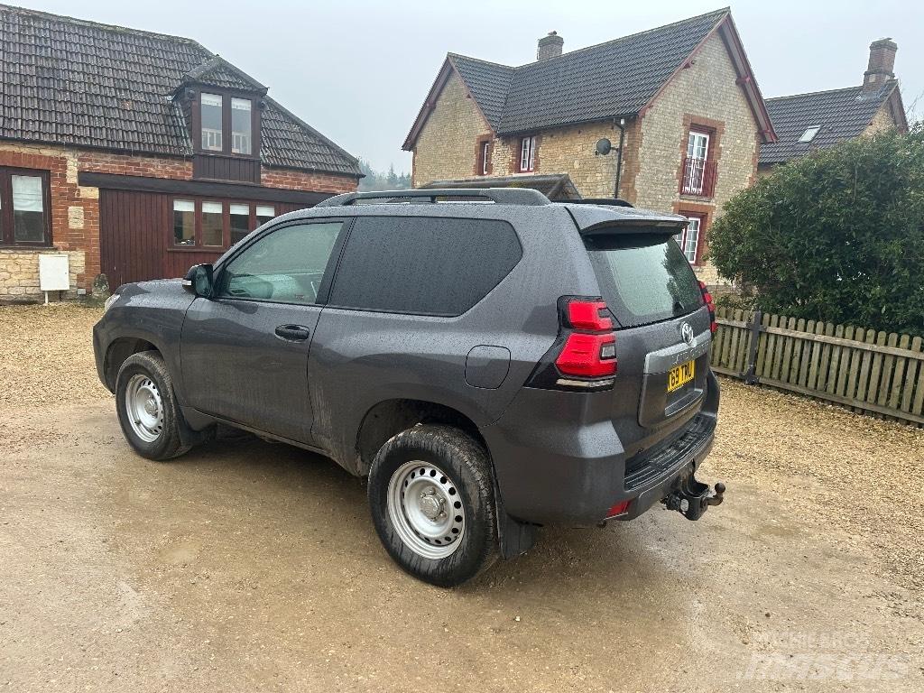 Toyota Landcruiser Nakladacia/sklápacia bočnica