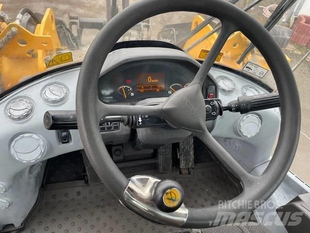 Volvo L 60 F Kolesové nakladače