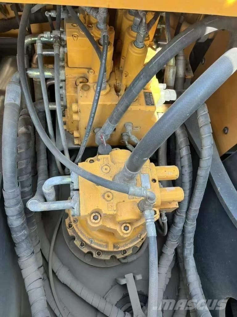 Hyundai 215VS Pásové rýpadlá