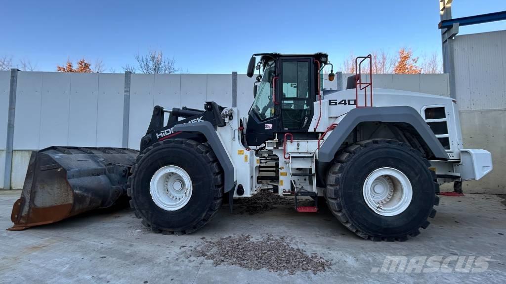 Hidromek HMK 640 WL Kolesové dozéry