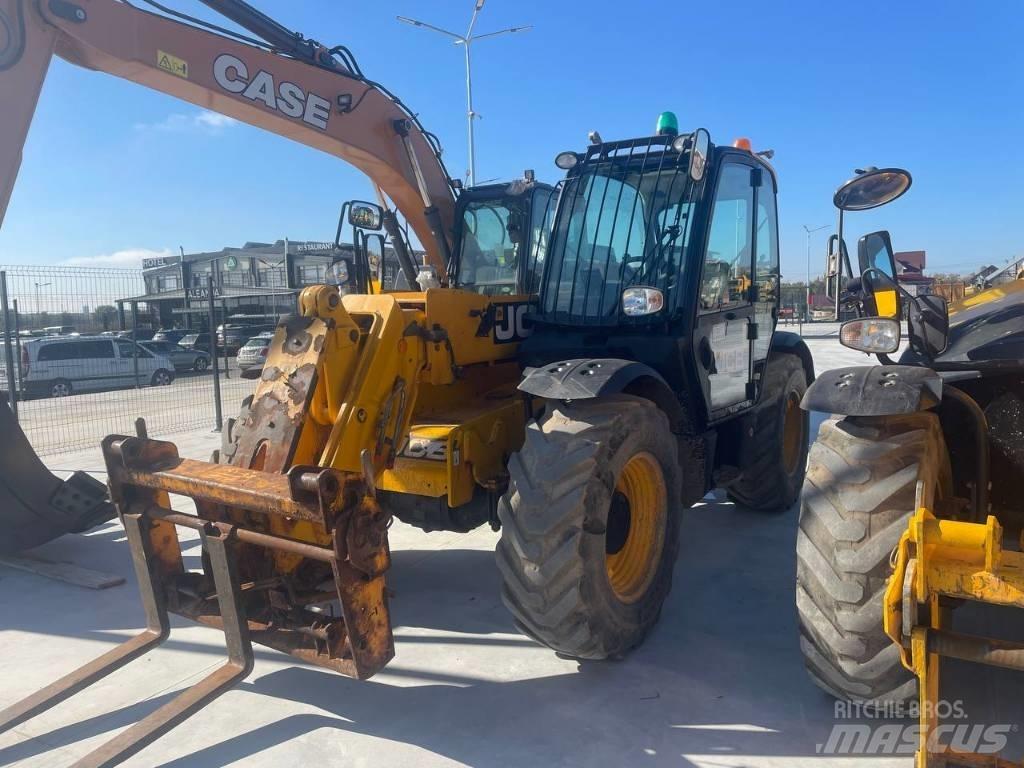 JCB 531-70 Teleskopické manipulátory