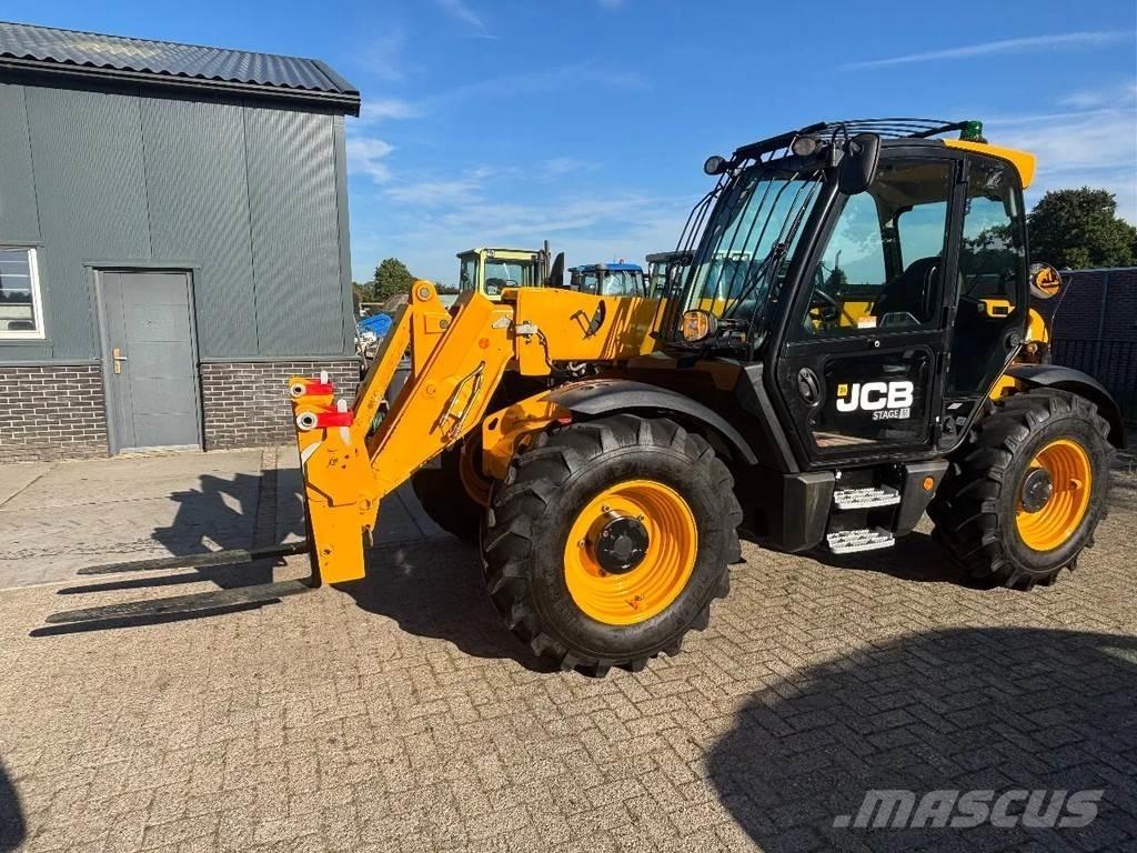 JCB 531-70 Teleskopické manipulátory