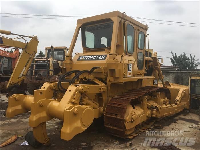 CAT D 8 H Pásové dozéry