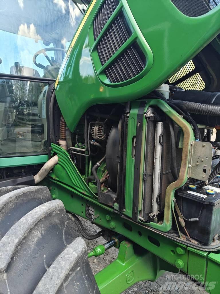 John Deere 6430 STD Traktory