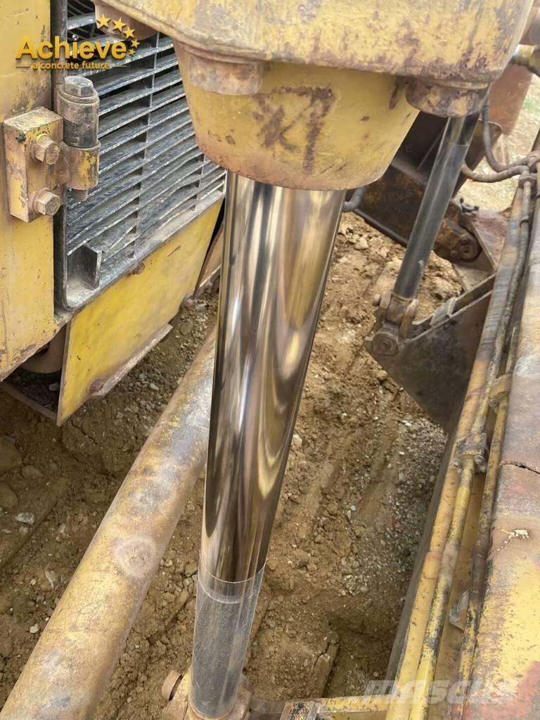 CAT D 11 N Pásové dozéry