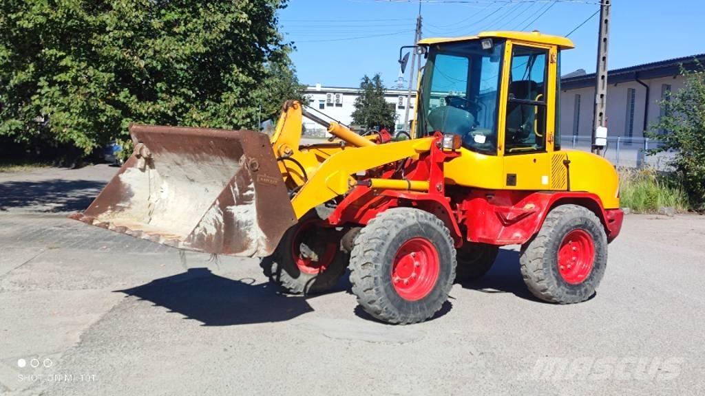 Volvo L 30 B Kolesové nakladače