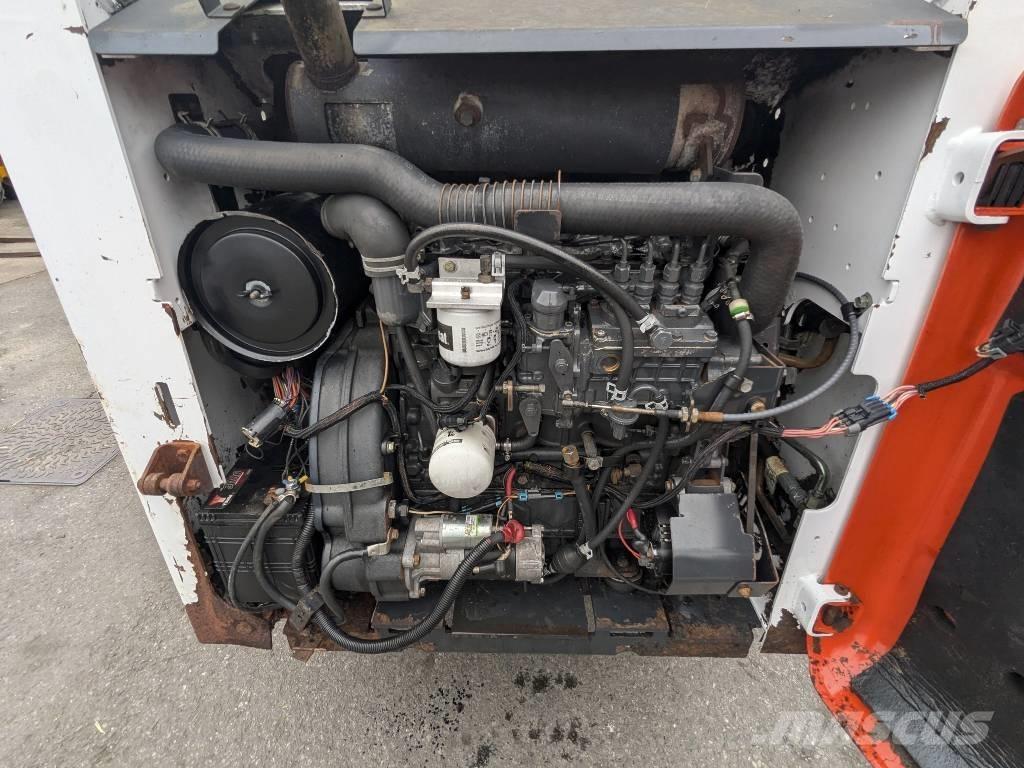 Bobcat S 250 Šmykom riadené nakladače