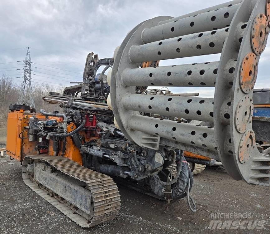 Hütte HBR605 Pilierovej žeriav