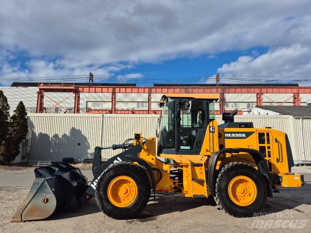 Hyundai HL 930 A Kolesové nakladače