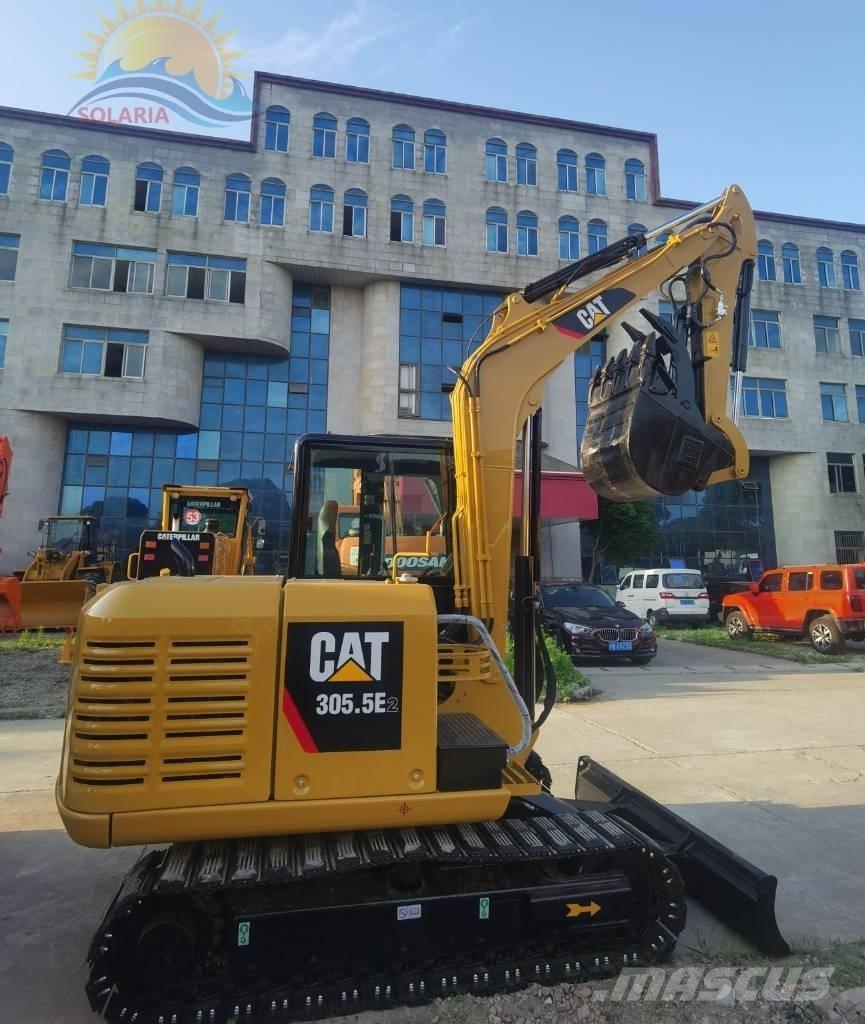CAT 305.5E2 Pásové rýpadlá