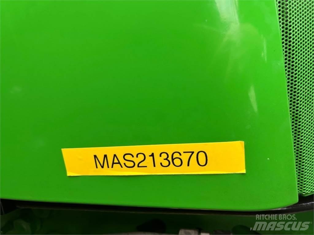 John Deere 6R145 Traktory