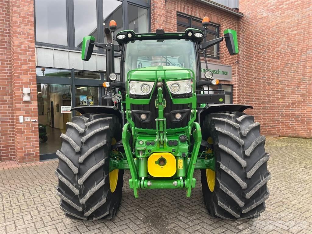 John Deere 6R145 Traktory