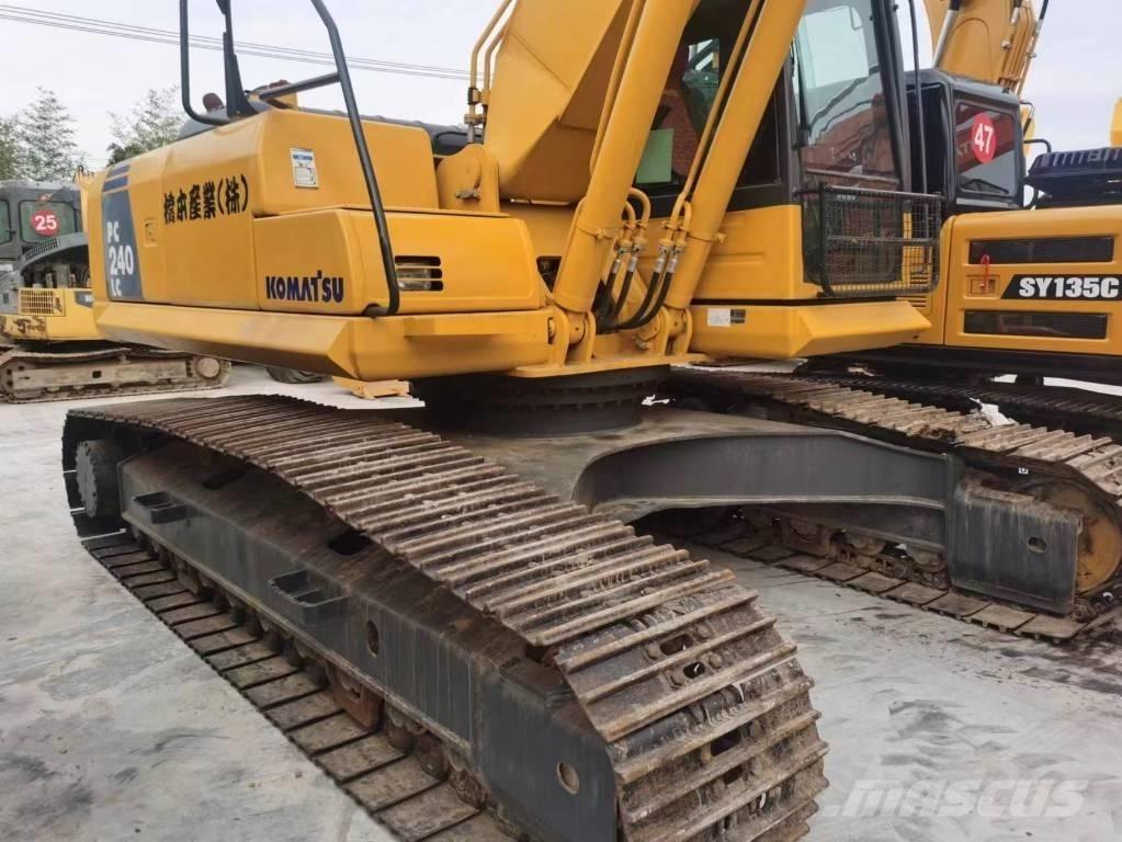 Komatsu PC 240 LC Pásové rýpadlá