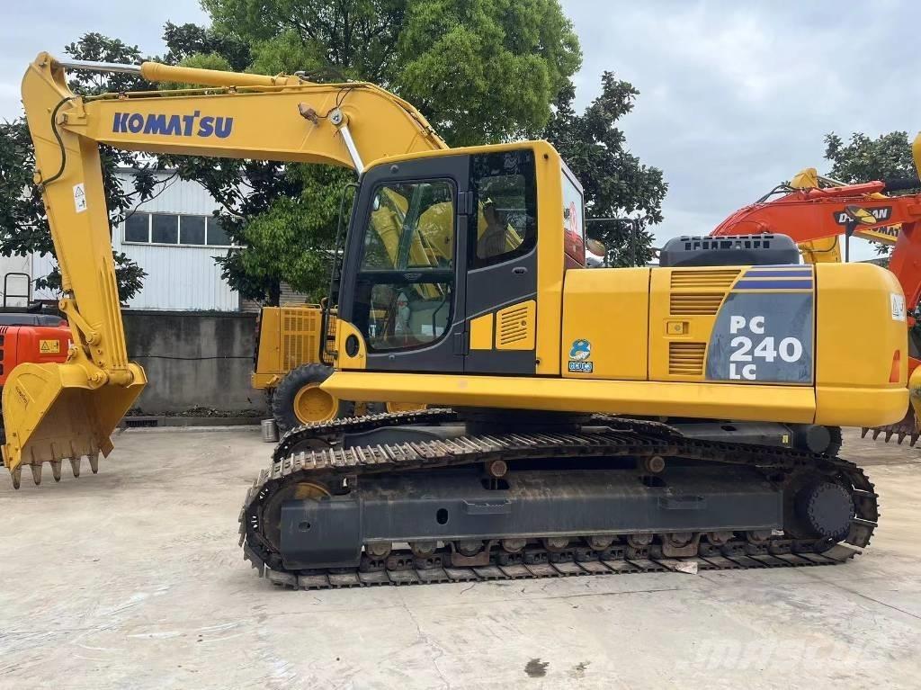 Komatsu PC 240 LC Pásové rýpadlá