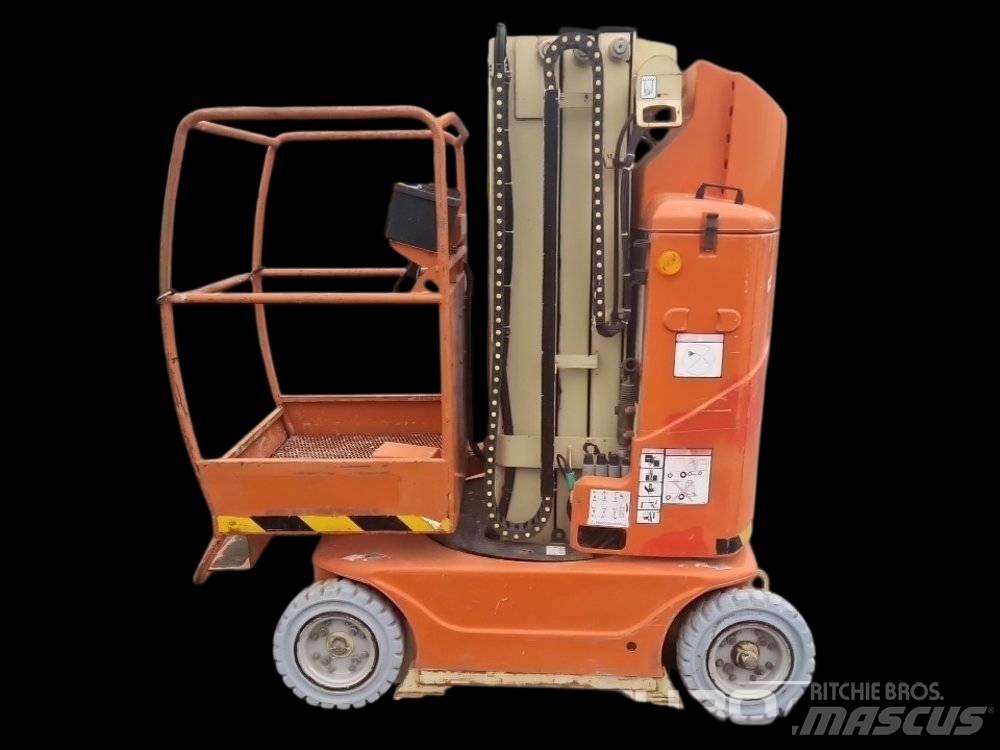 JLG Toucan 800 Kĺbové plošiny