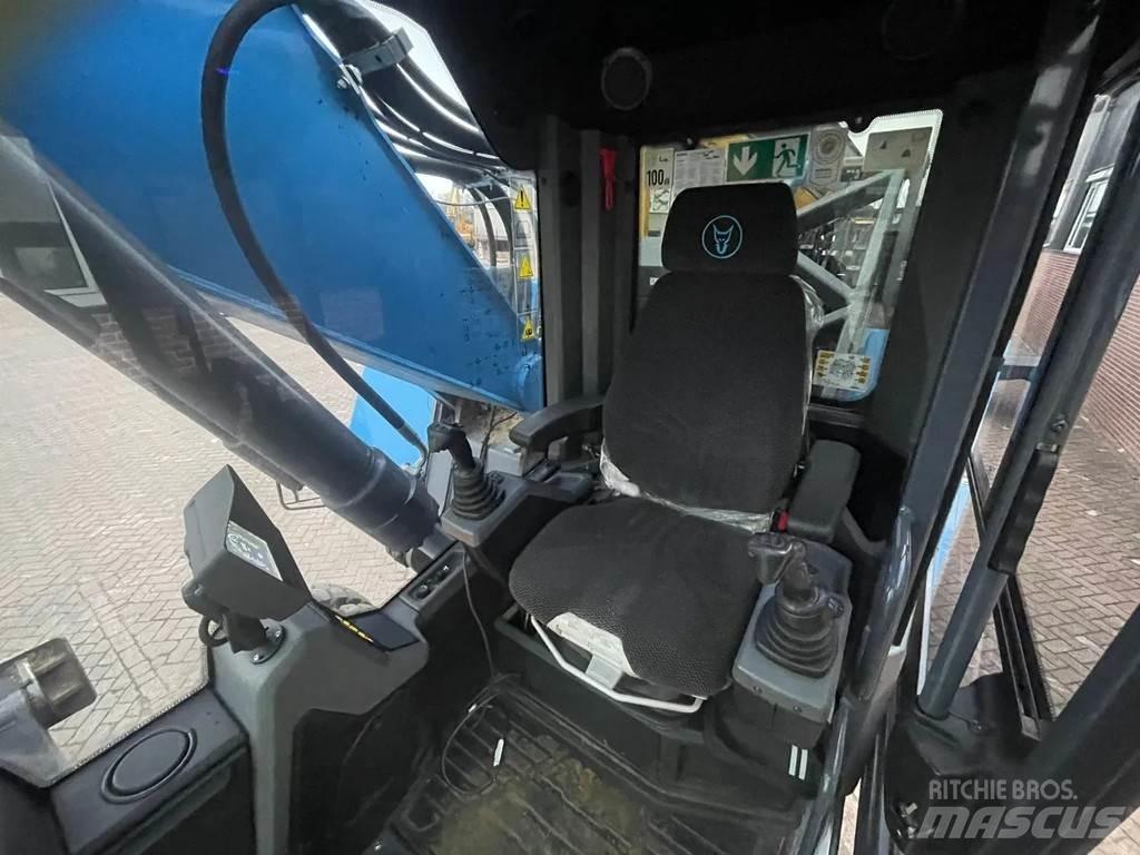 Fuchs MHL335 Kolesové rýpadlá
