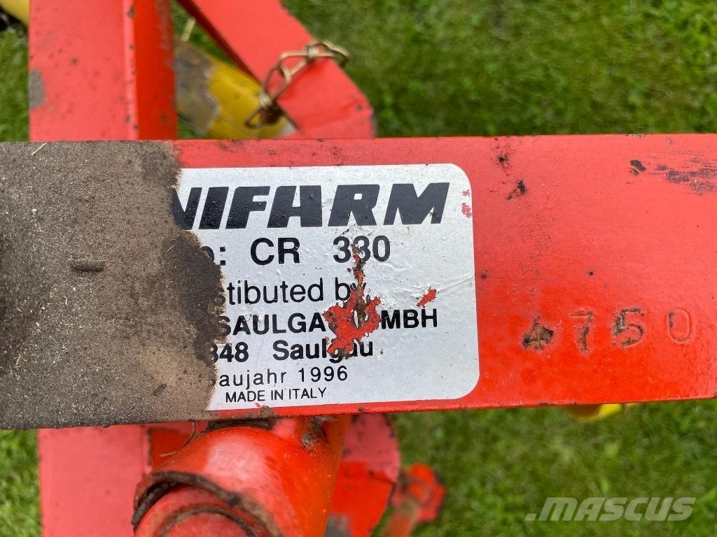 Unifarm CR 330 Obracače a zhrabovače sena