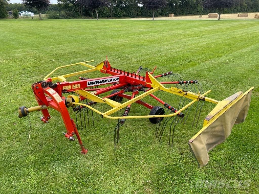 Unifarm CR 330 Obracače a zhrabovače sena