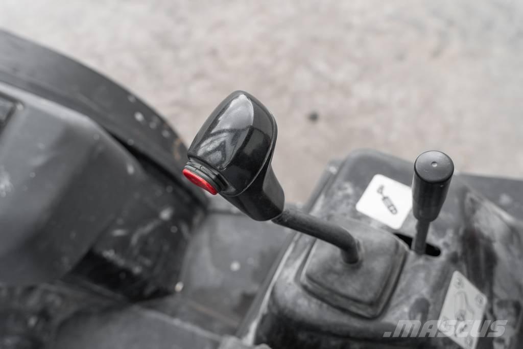 Manitou MC 30-4 Dieselové vozíky