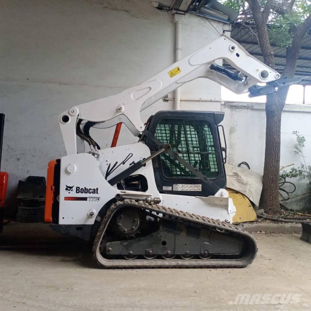 Bobcat T 770 Šmykom riadené nakladače