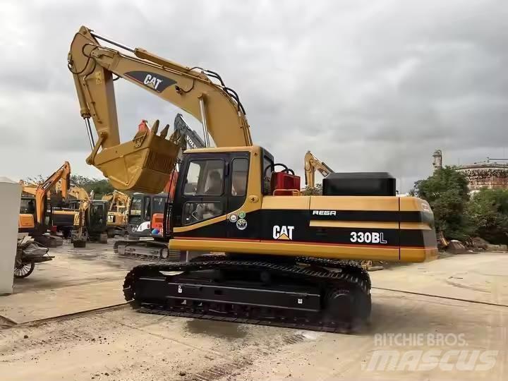CAT 330 B L Pásové rýpadlá