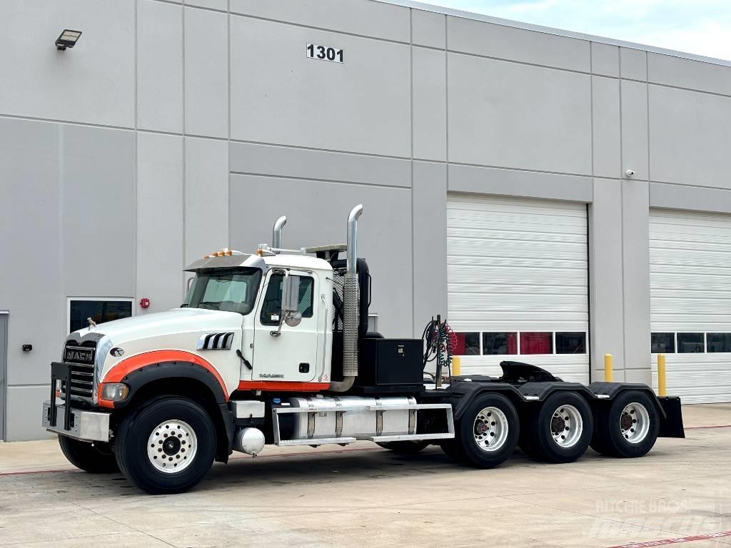 Mack GU 713 Vyslobodzovacie vozidlá