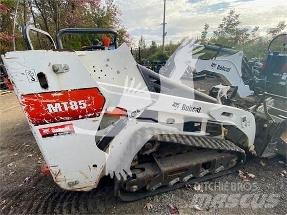 Bobcat MT85 Šmykom riadené nakladače