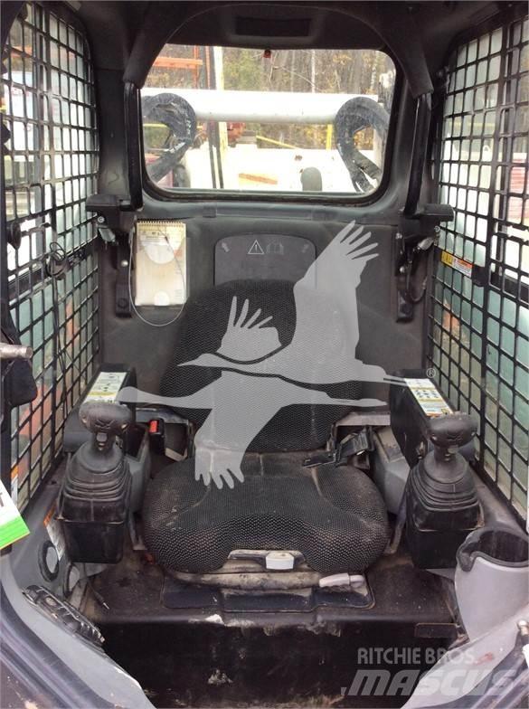 Bobcat T770 Šmykom riadené nakladače