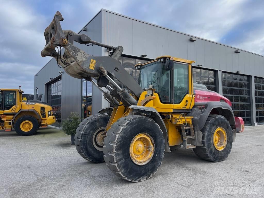 Volvo L 110 H Kolesové nakladače