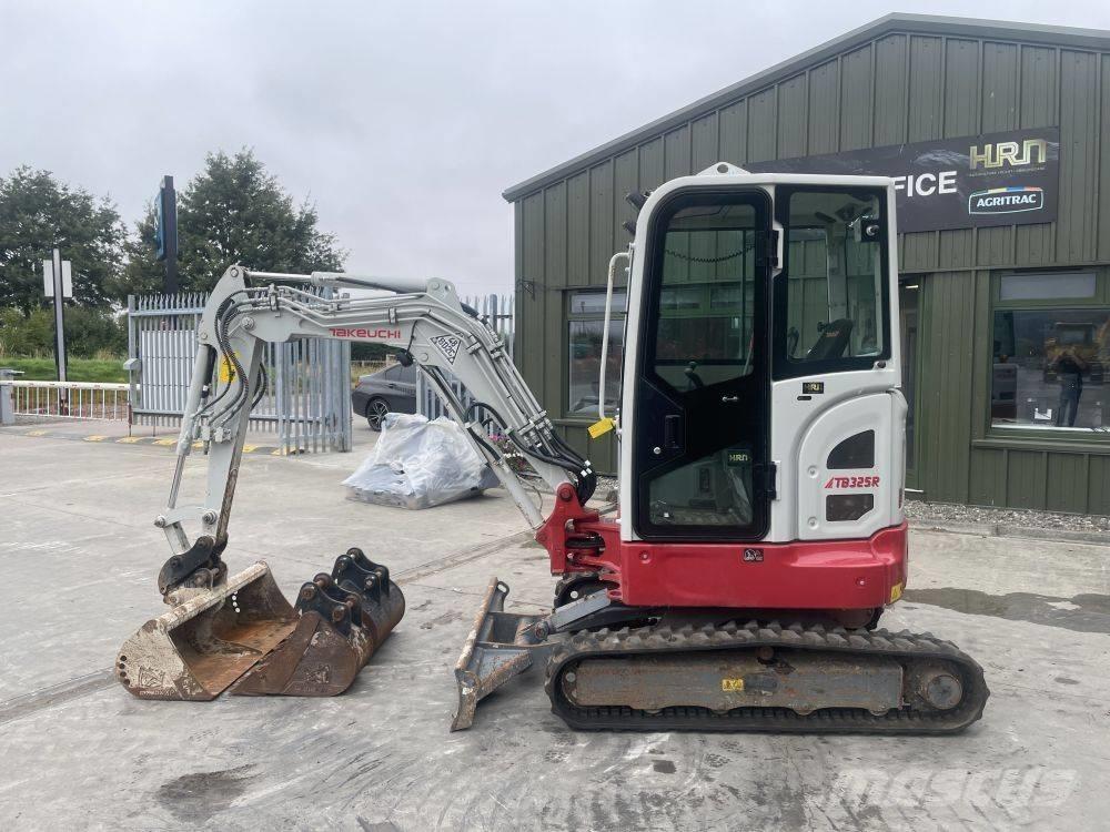 Takeuchi TB 325 R Mini rýpadlá < 7t