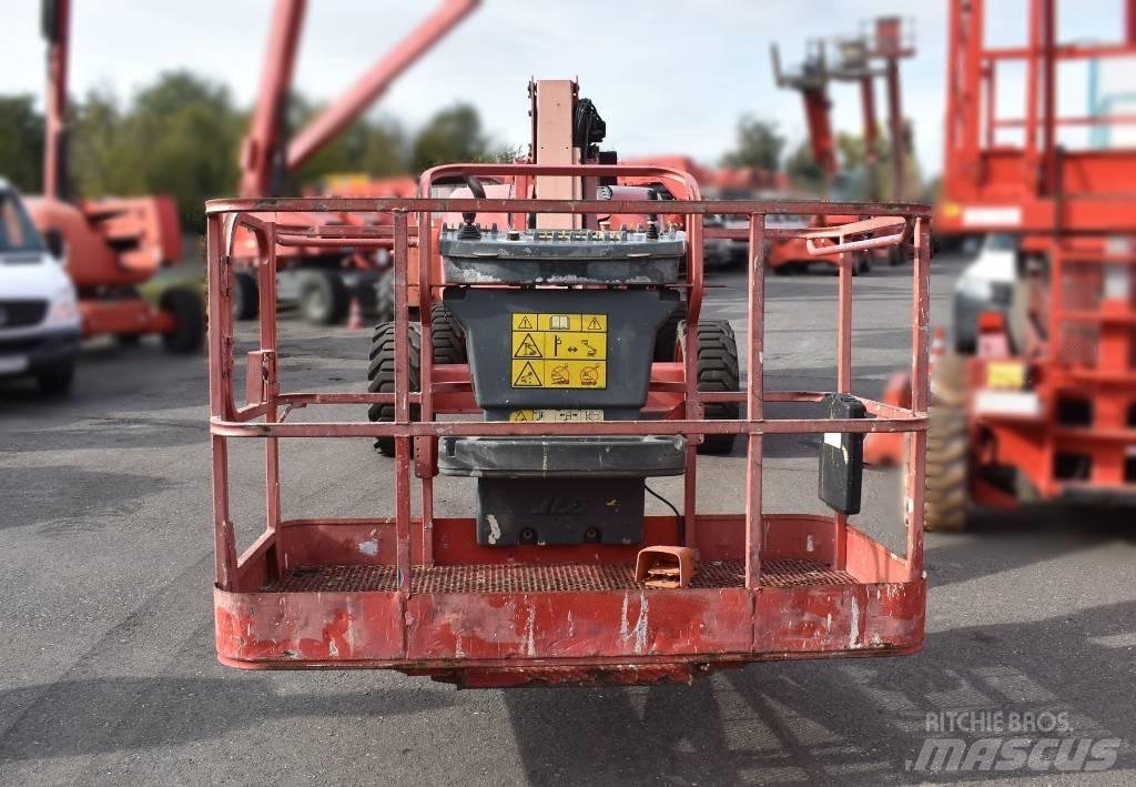 JLG 600 AJ Kĺbové plošiny