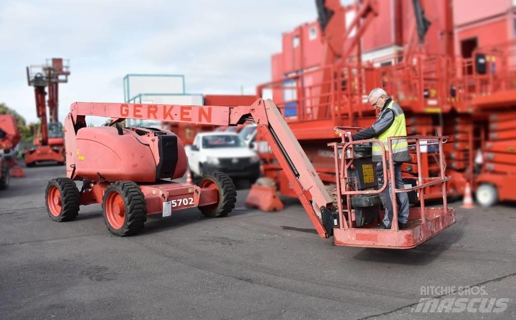 JLG 600 AJ Kĺbové plošiny