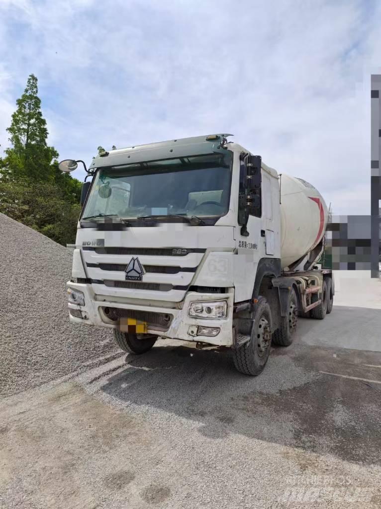 Howo 搅拌车 750 Stavebné miešačky