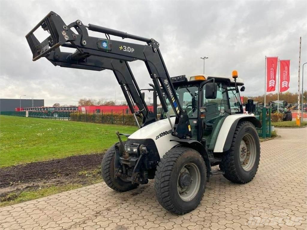 Case IH JX 1090U Traktory