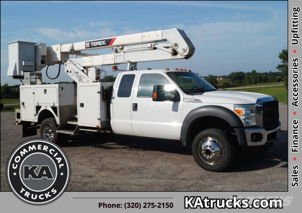 Ford F 550 XLT SD Autoplošiny
