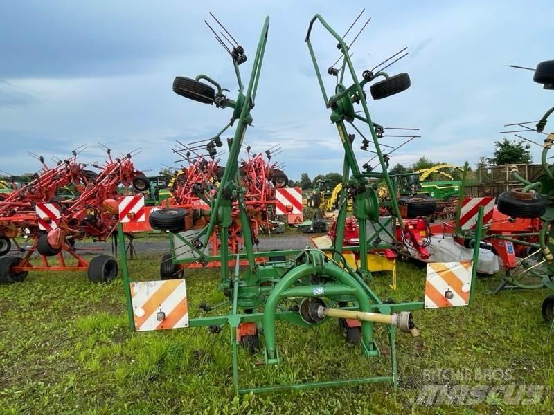 Kuhn GF6301 MH Obracače a zhrabovače sena