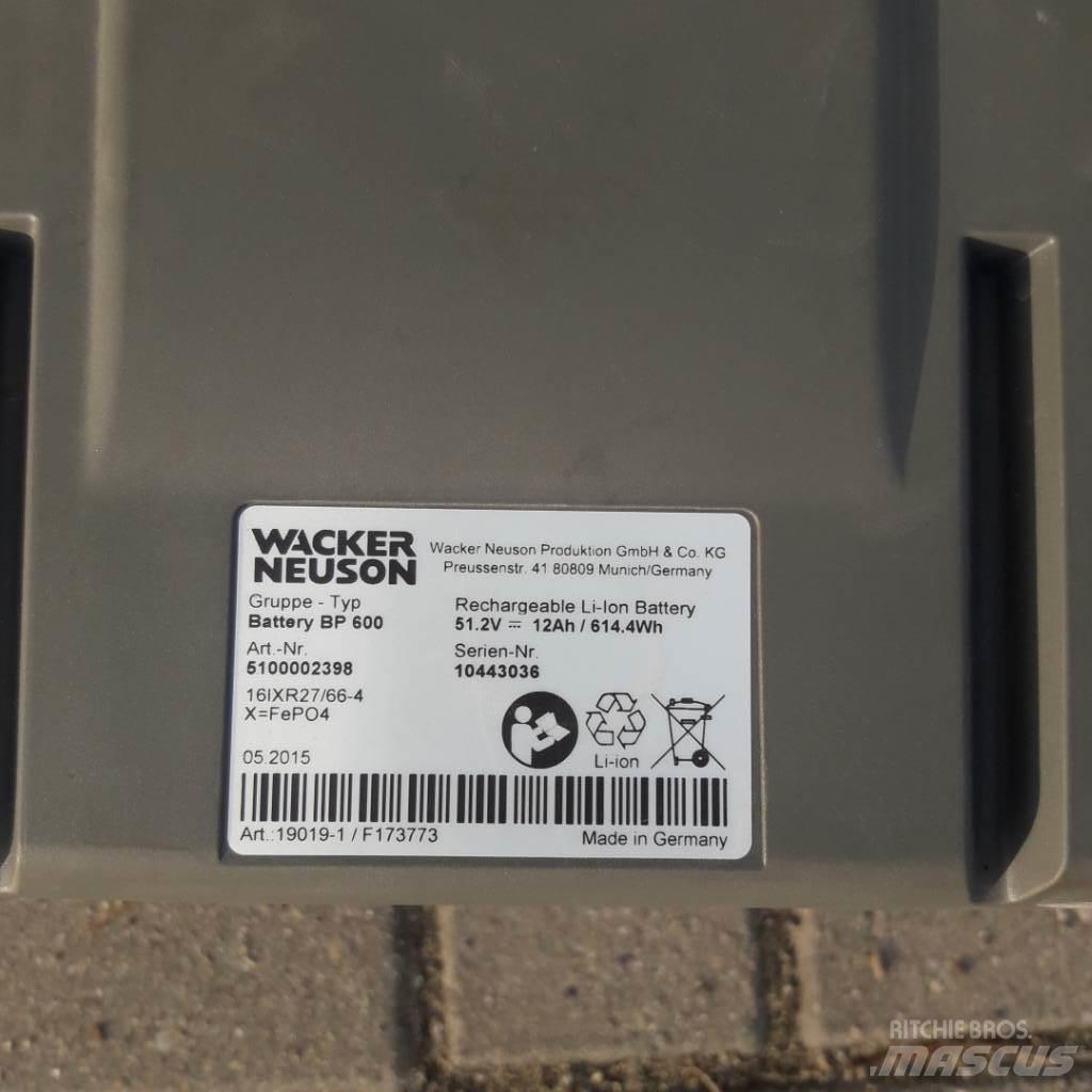 Wacker Neuson AS 50 Vibračné zhutňovače
