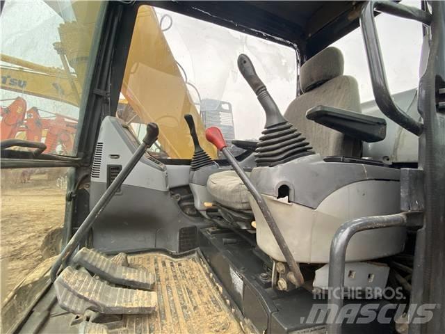 Komatsu PC138US Pásové rýpadlá