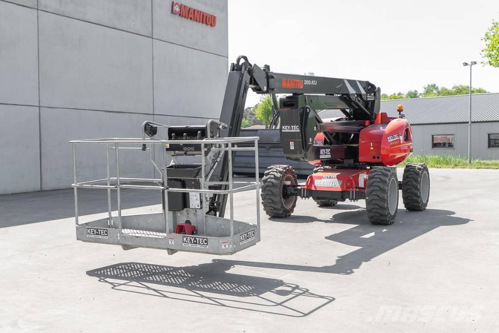 Manitou 200 ATJ Kĺbové plošiny