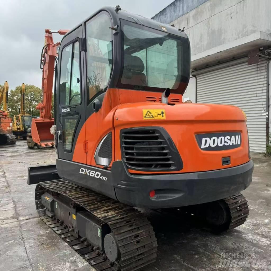 Doosan DX 60-9 C Mini rýpadlá < 7t