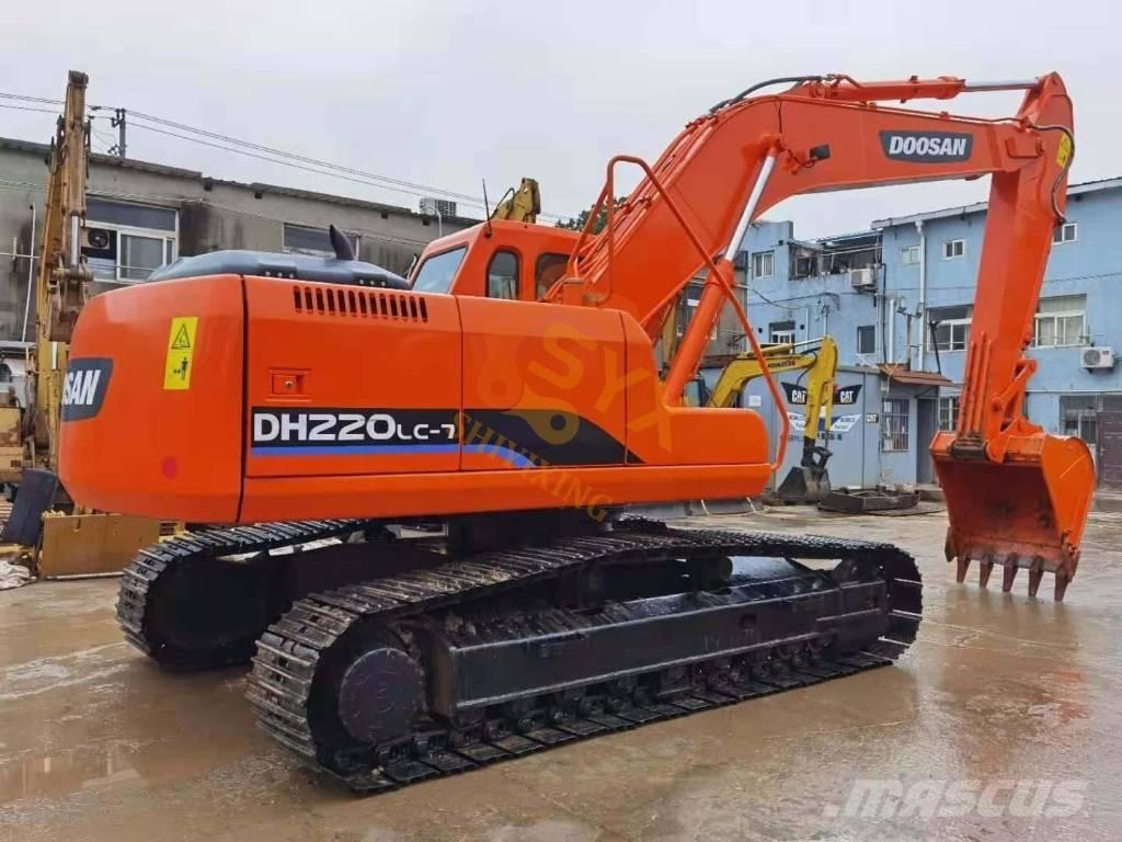 Doosan DX 225 LCA Pásové rýpadlá