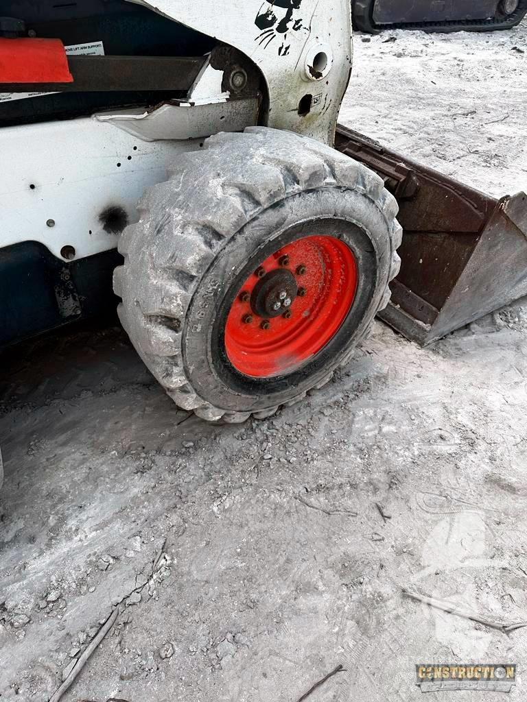 Bobcat S 650 Šmykom riadené nakladače