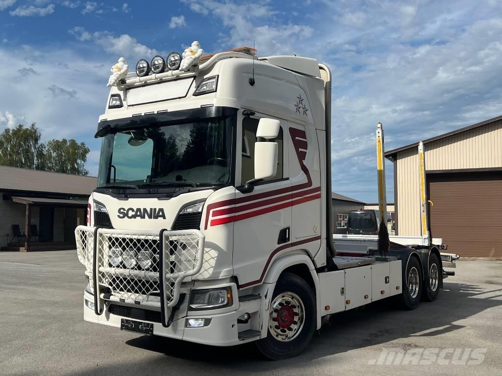 Scania R 730 B6X4NB Nákladné vozidlá na prepravu dreva