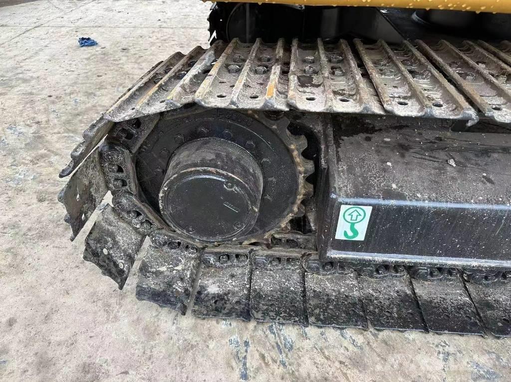 CAT 307  E Pásové rýpadlá