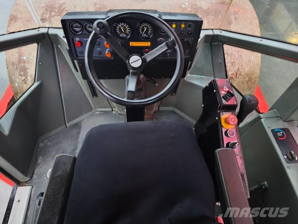 Dynapac CA 302 D Ťahačové valce